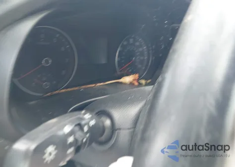 2020 Kia Forte Gt-Line z USA, uszkodzony, nr VIN 3KPF34AD2LE239698